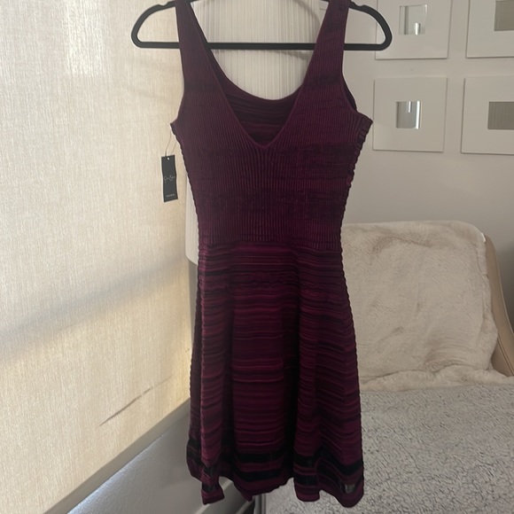 Jessica Simpson Sportswear Marled Purple/Magenta Pink Knit Fit and Flare Dress - Picture 7 of 17